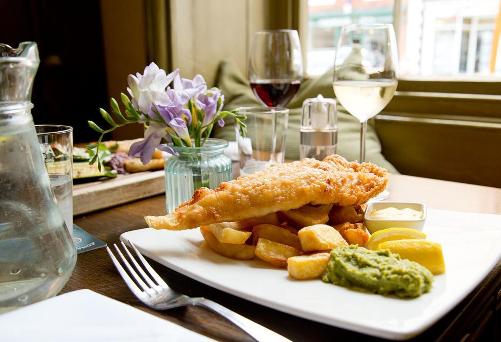 Crown Hotel Southwold Eksteriør billede